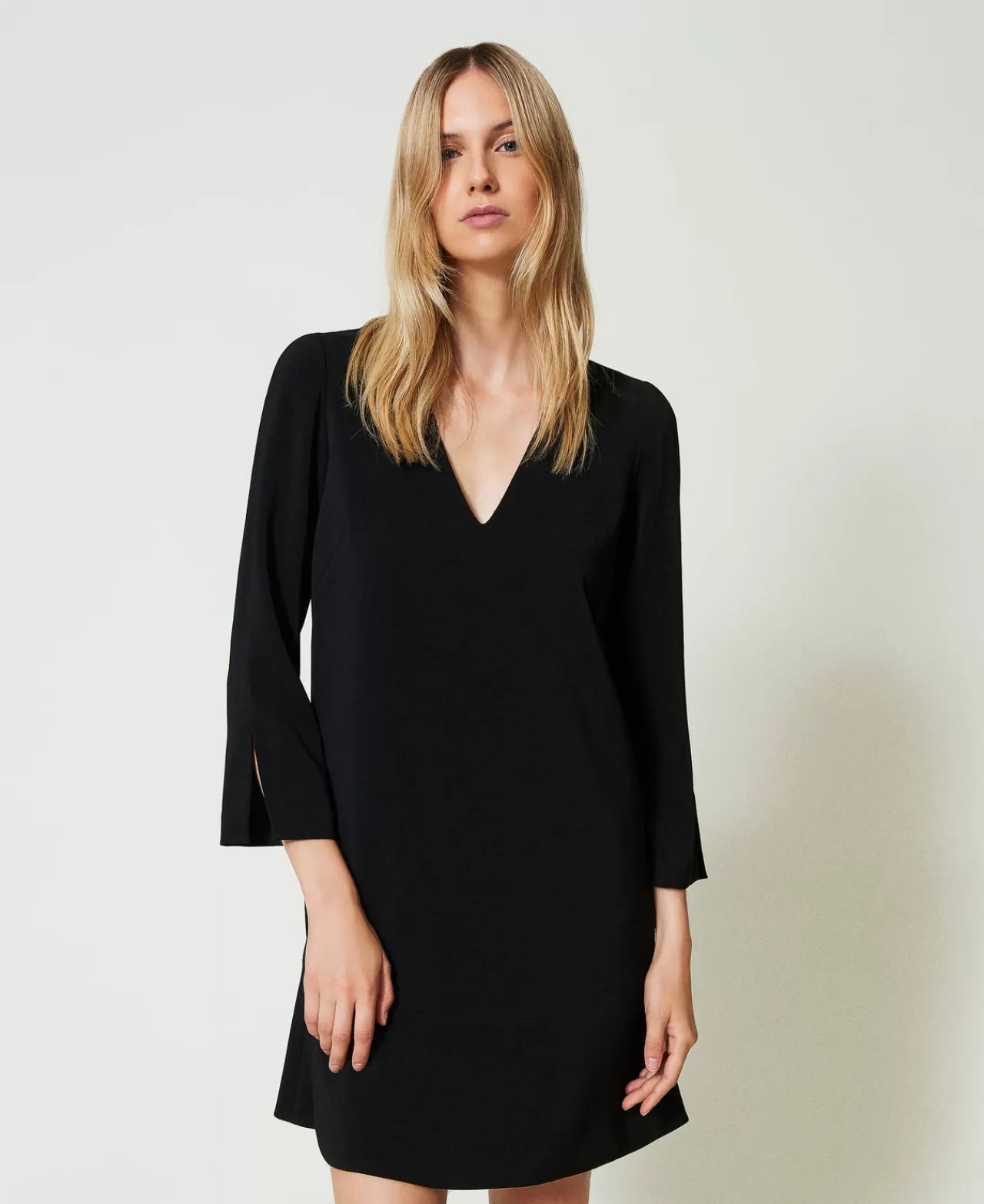 Vestiti Da Cerimonia | Vestiti Corti | TWINSET Milano Abito Corto Con Balza E Catena Oval T Nero
