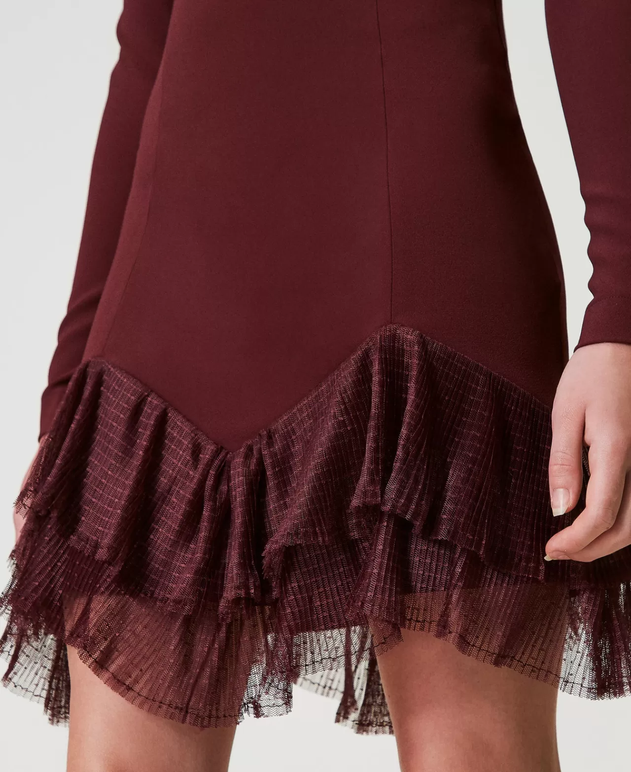 Vestiti Eleganti | Vestiti Corti | TWINSET Milano Abito Corto Con Balze Plissé In Tulle Rosso "Plum Wine"