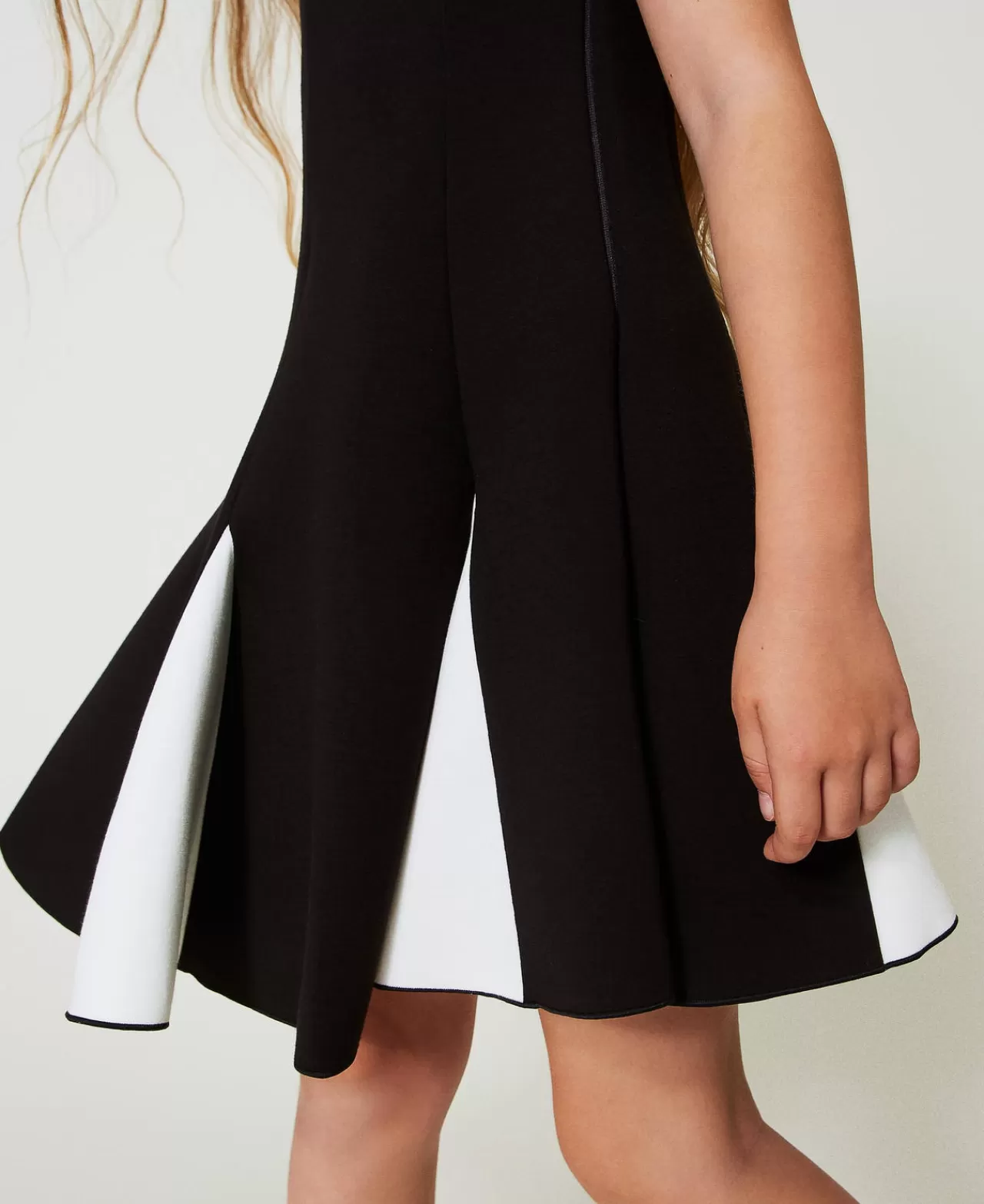 Vestiti | TWINSET Milano Abito Corto In Tessuto Scuba Bicolore Bicolor Nero / Off White