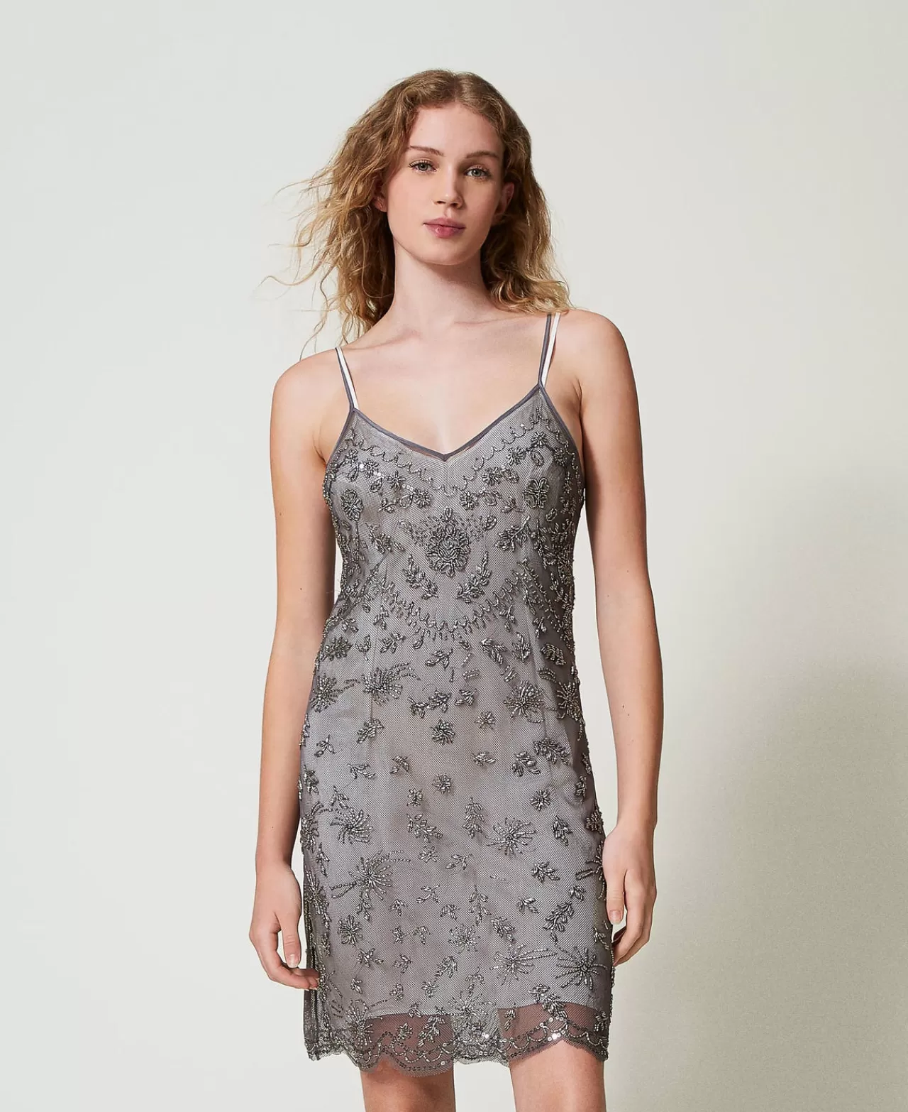Vestiti Da Cerimonia | Vestiti Corti | TWINSET Milano Abito Corto In Tulle Con Ricamo A Mano Grigio Antracite