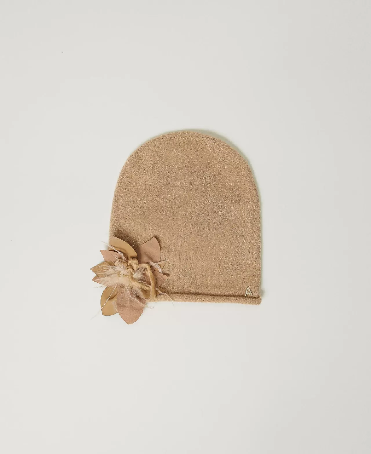 Cappelli | TWINSET Milano Berretto In Maglia Con Spilla A Fiore Beige "Sesame"