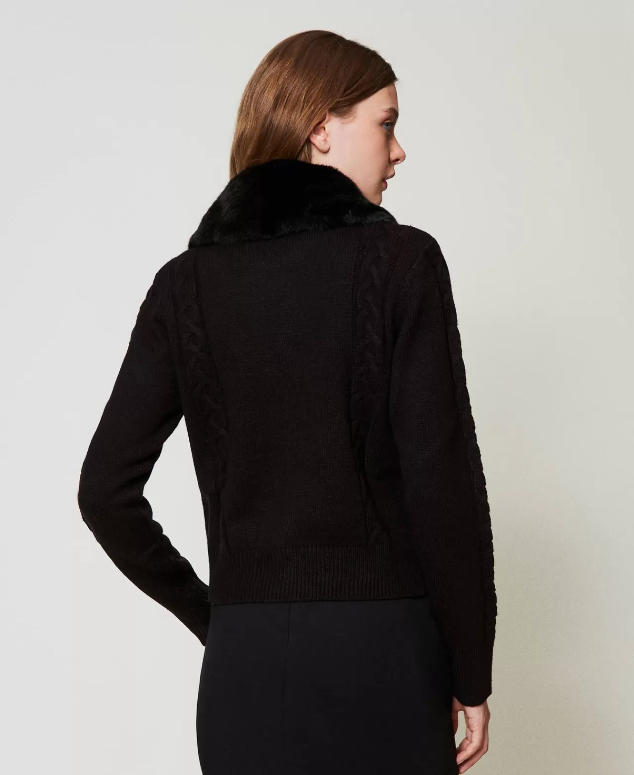 Maglie E Cardigan | TWINSET Milano Cardigan Corto Con Collo In Faux Fur Nero