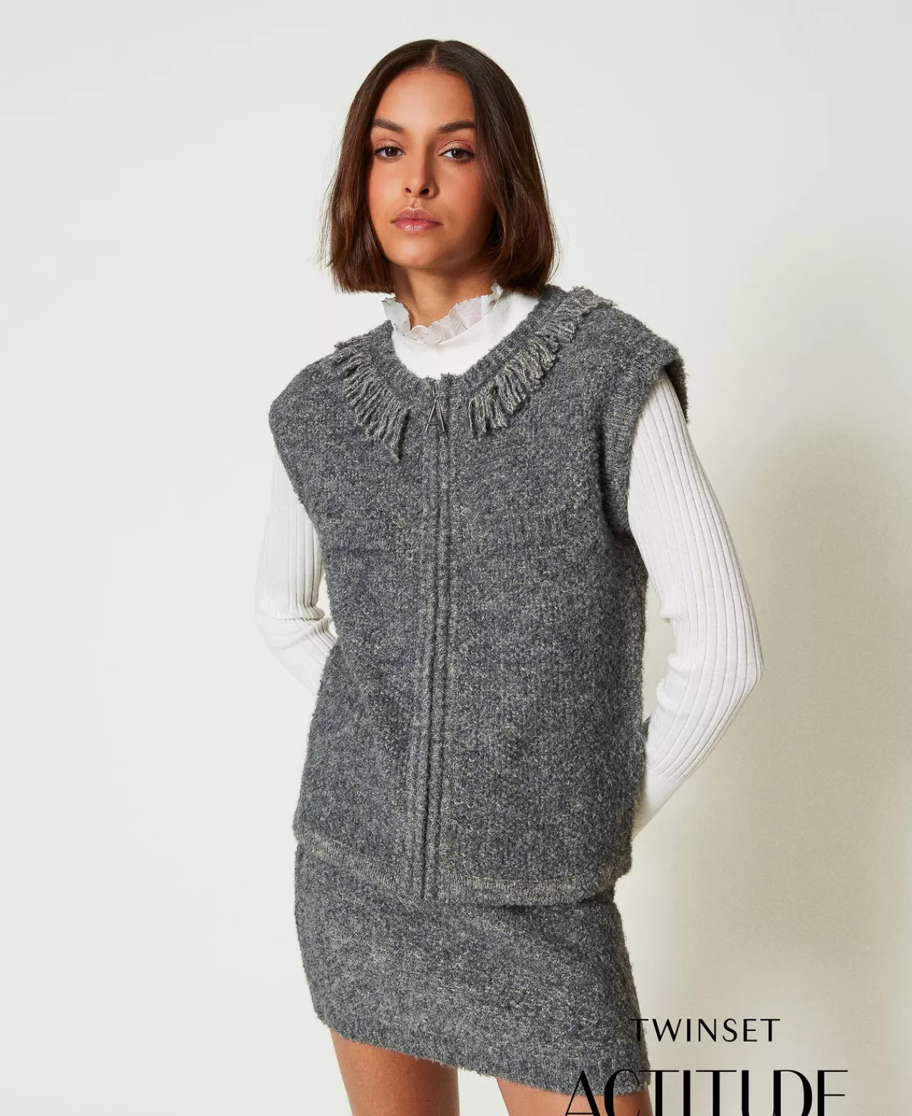 Giacche E Piumini | TWINSET Milano Gilet In Maglia Bouclé Riciclata Grigio Medio Melange / Lurex Light Gold