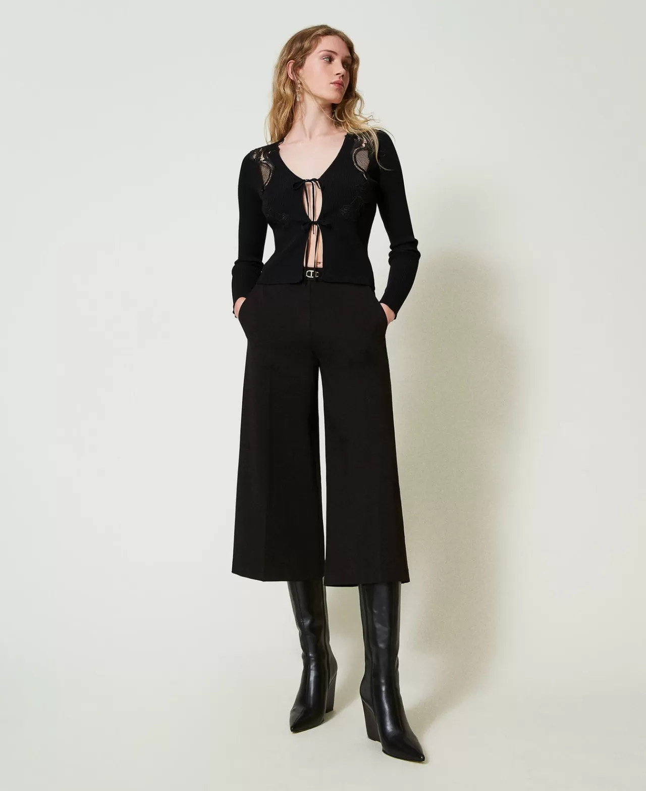 Pantaloni Ampi E A Palazzo | TWINSET Milano Pantaloni Cropped Con Cinturino Oval T Nero