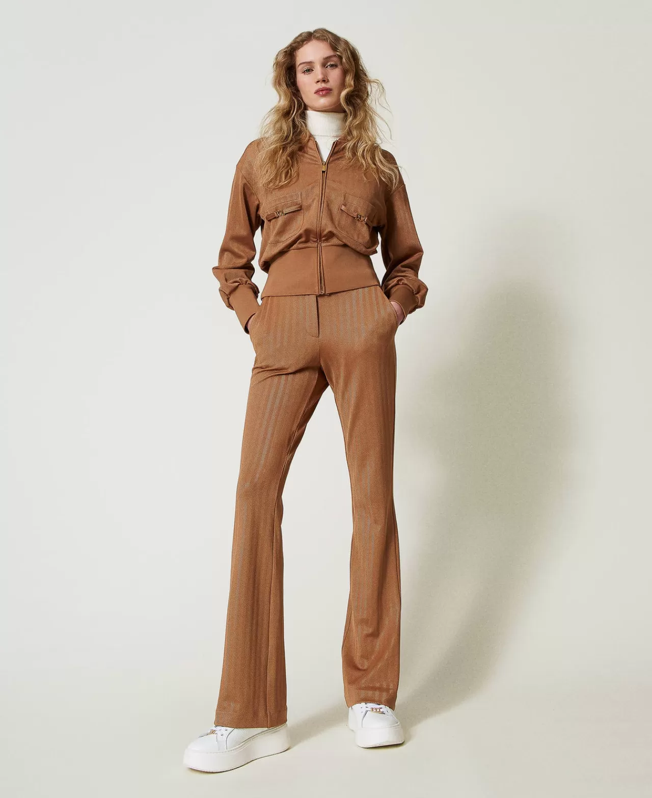 Pantaloni Flare | TWINSET Milano Pantaloni In Tessuto Scuba Jacquard Caramel Camel