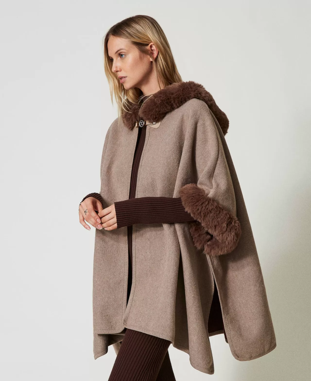 Poncho | TWINSET Milano Poncho In Panno E Faux Fur Chocolate Malt