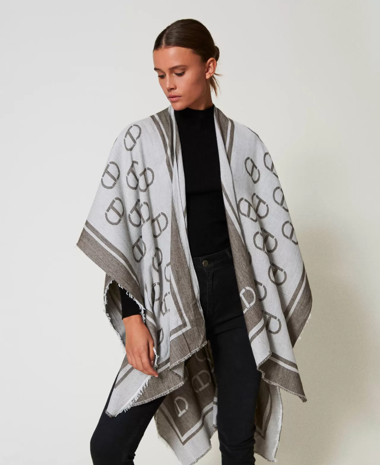 Poncho | TWINSET Milano Poncho Jacquard Con Oval T Jacquard Oval T Warm Melange Grey