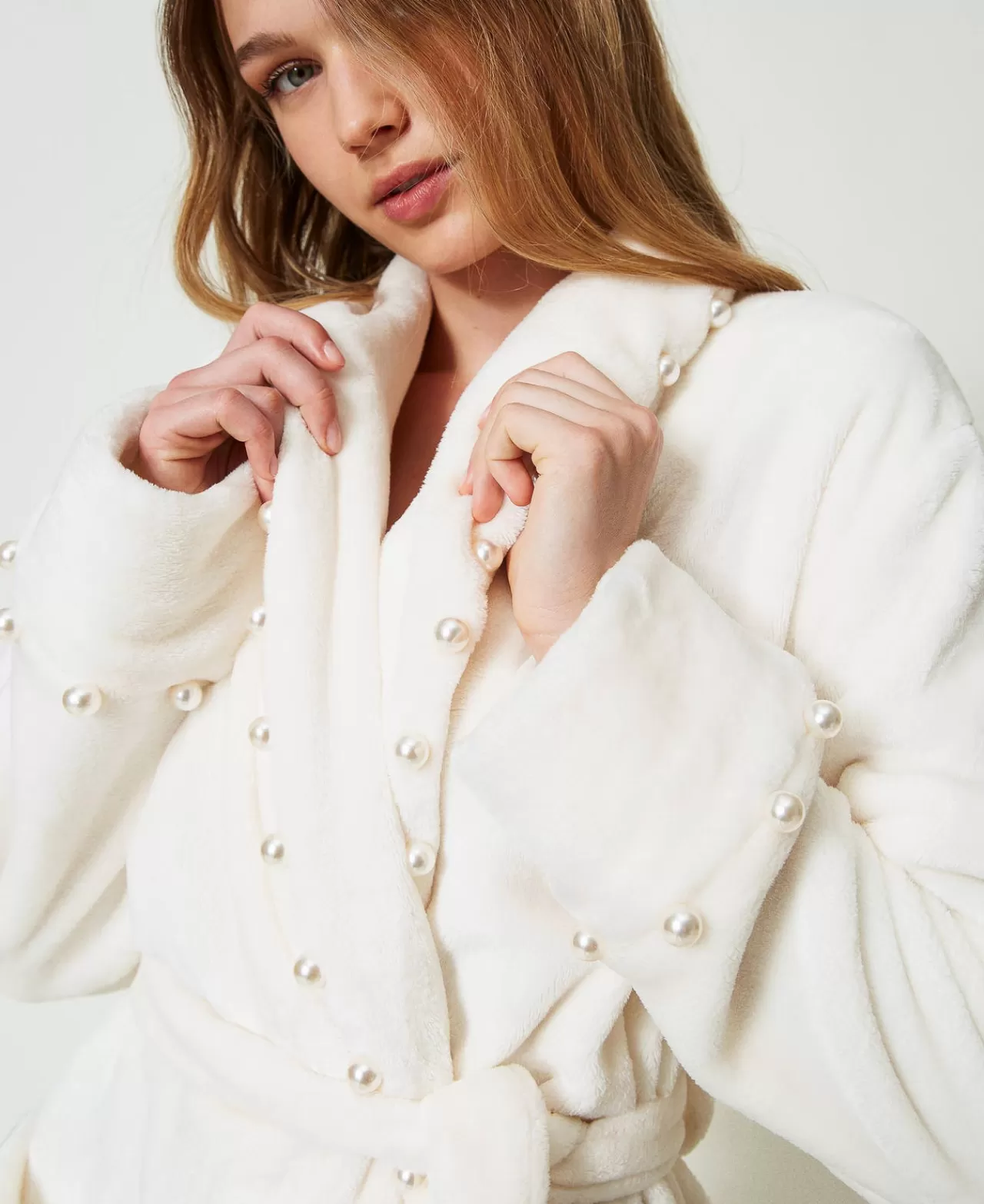 Intimo E Nightwear | TWINSET Milano Vestaglia In Faux Fur Con Perle Bianco Antique White